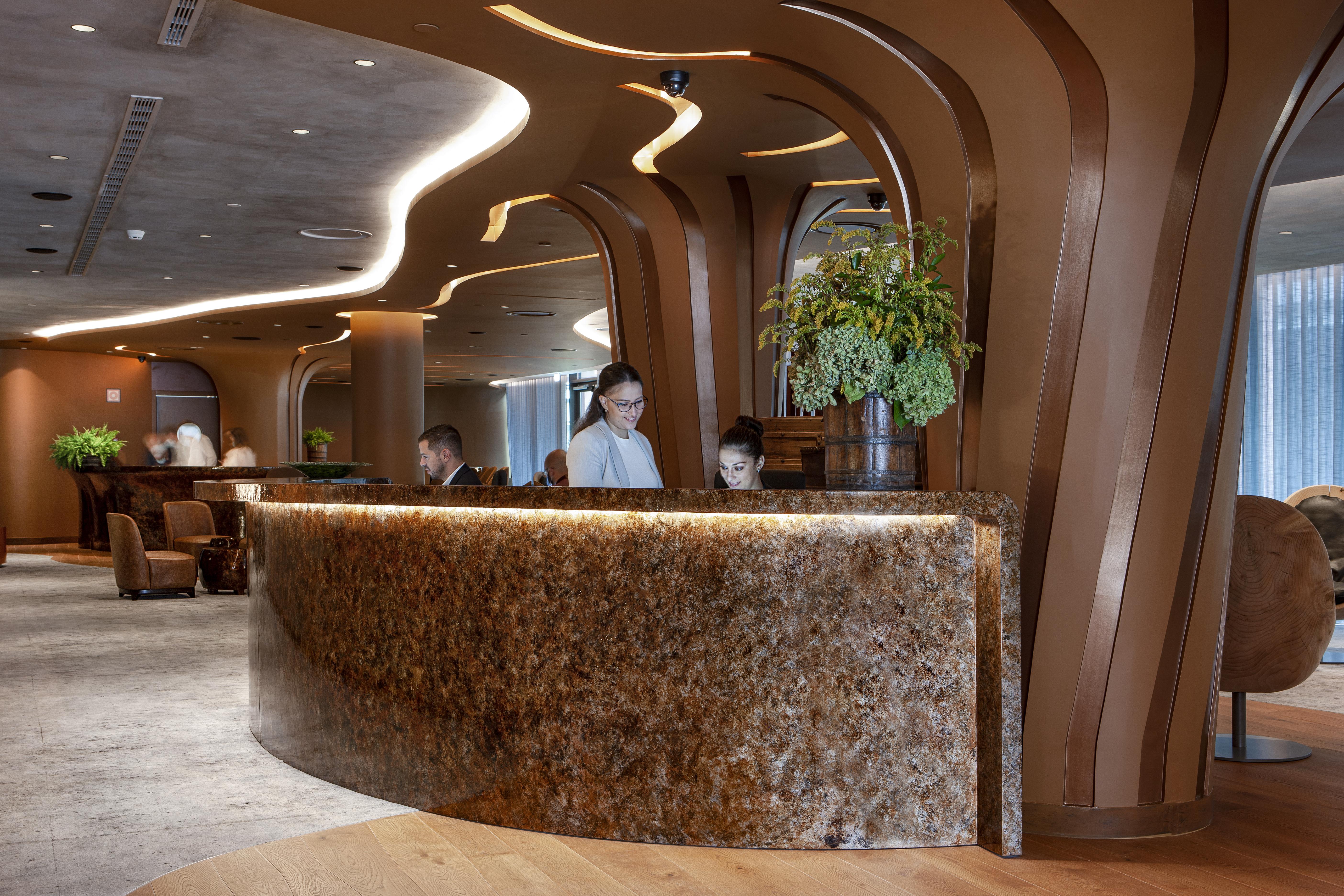 Forte De Gaia, Autograph Collection Vila Nova de Gaia Kültér fotó Reception desk at the lounge